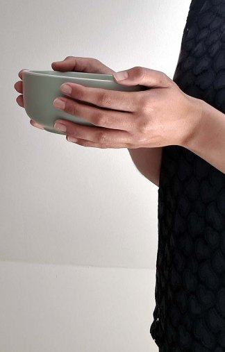 Caro1Hand_2076_