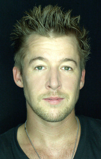 Simon_1335_01.jpg